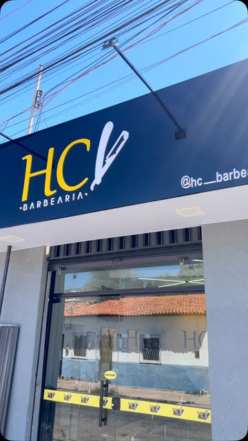 Fachada HC Barbearia